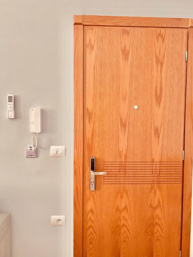 Flors Apartments Дуррес Экстерьер фото