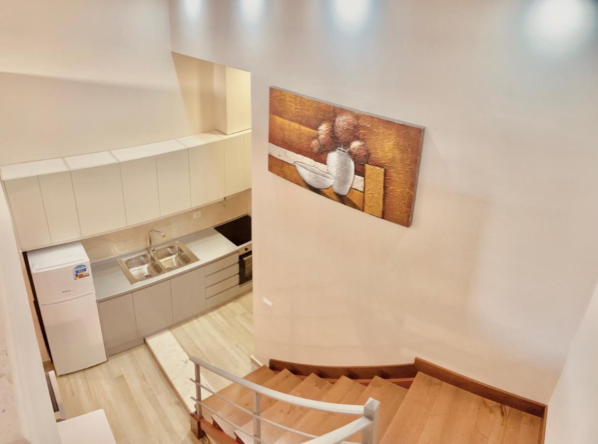 Flors Apartments Дуррес Экстерьер фото