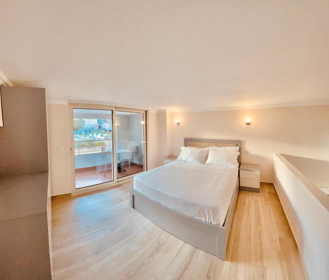 Flors Apartments Дуррес Экстерьер фото