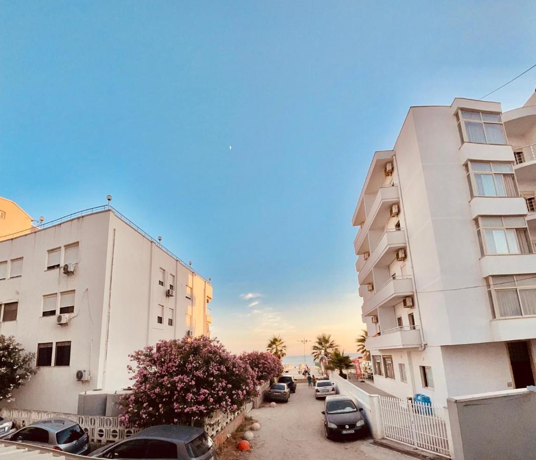 Flors Apartments Дуррес Экстерьер фото