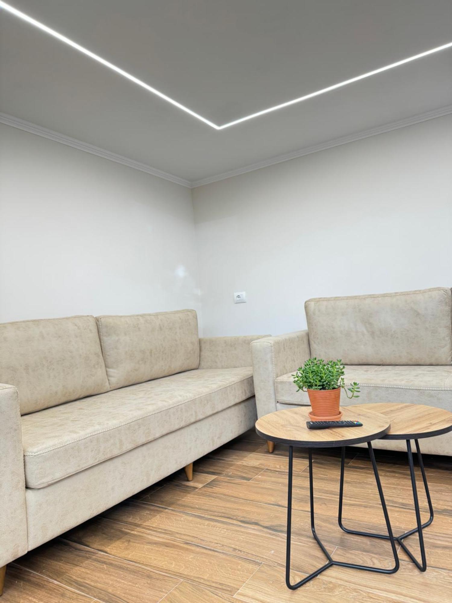 Flors Apartments Дуррес Экстерьер фото