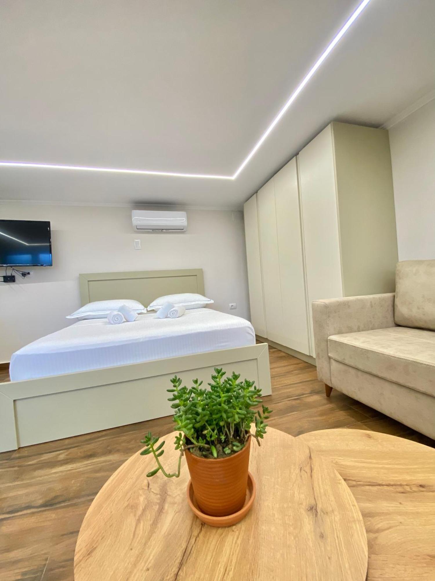 Flors Apartments Дуррес Экстерьер фото