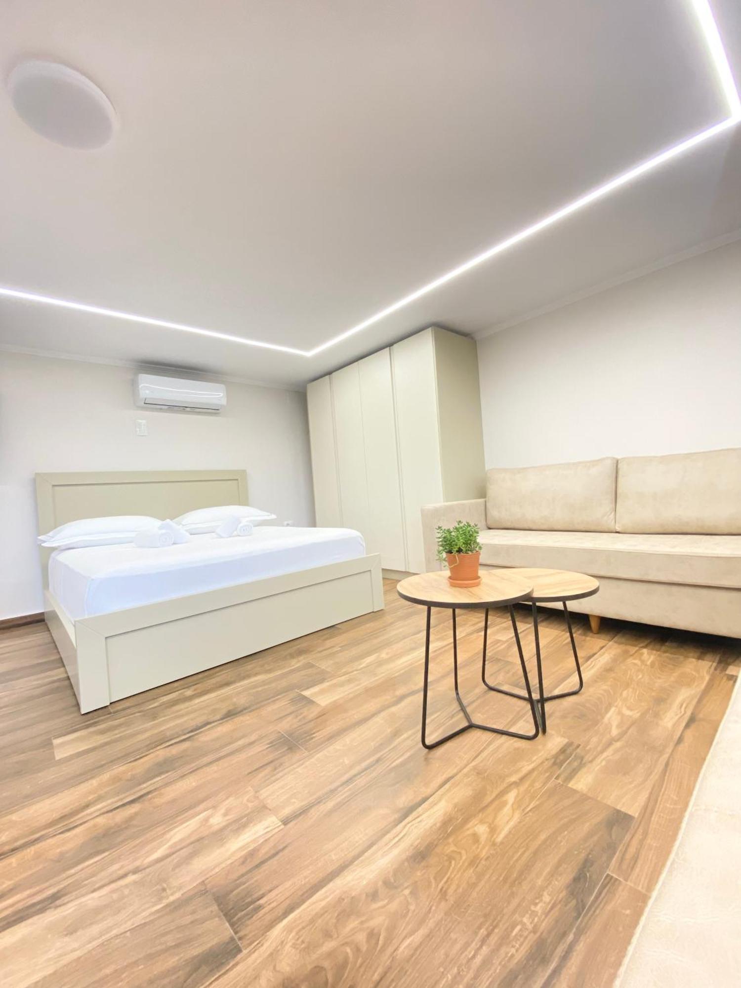 Flors Apartments Дуррес Экстерьер фото