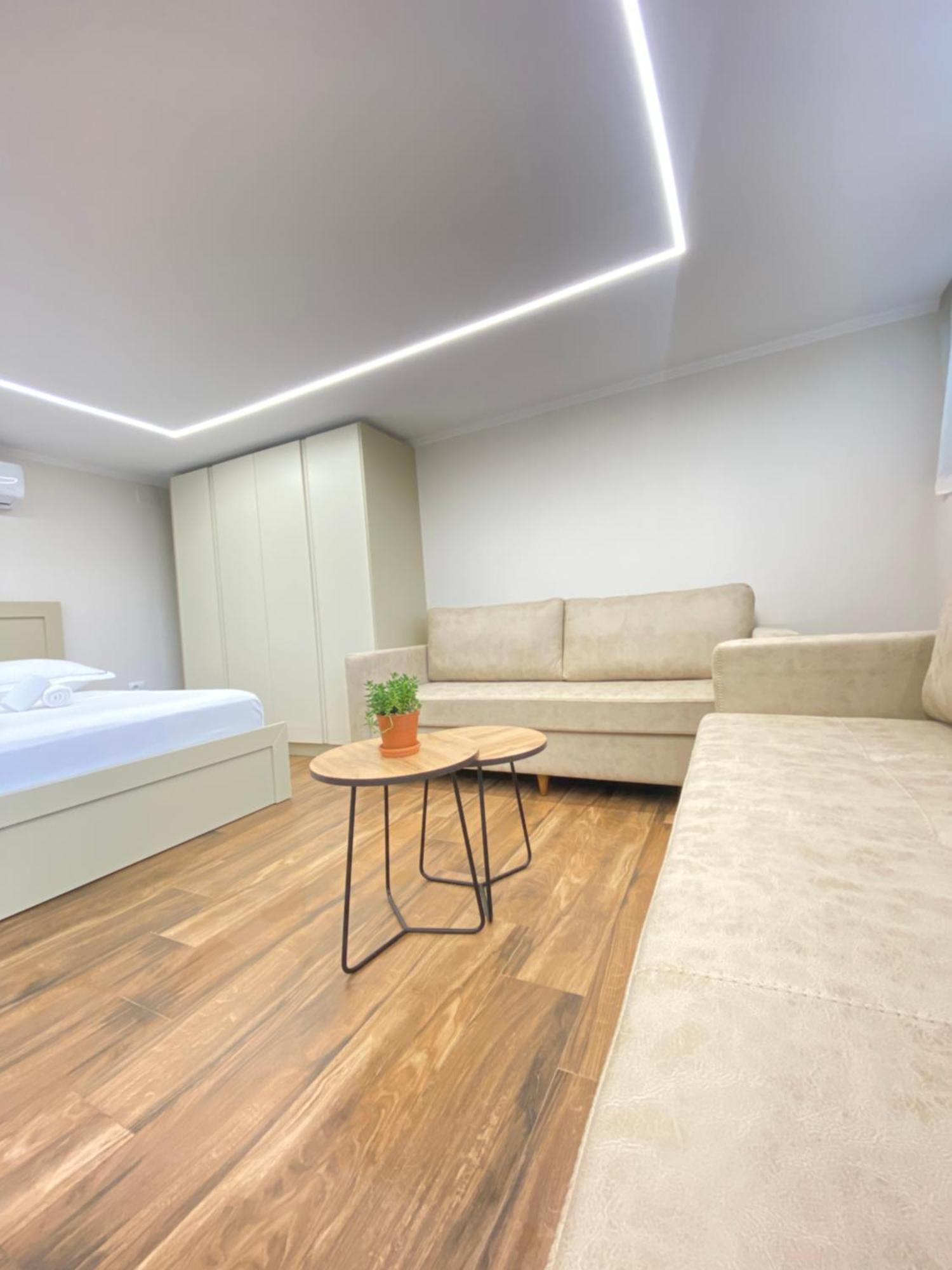 Flors Apartments Дуррес Экстерьер фото